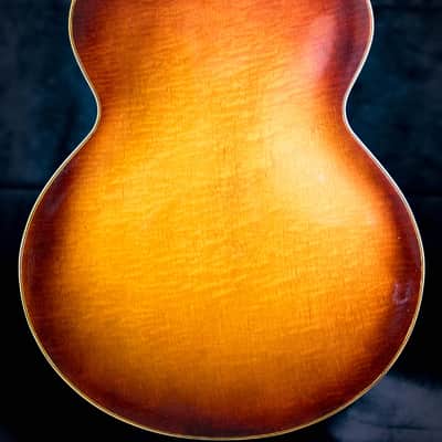 Gibson ES-300 Vintage Archtop Jazz Guitar | 1946 | Sunburst image 4