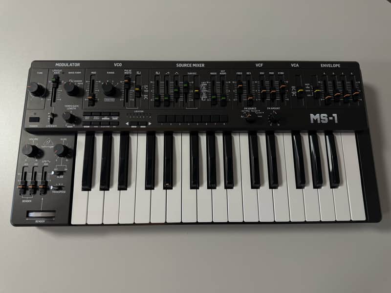 Behringer MS-1 Analog Synthesizer Keyboard image 1