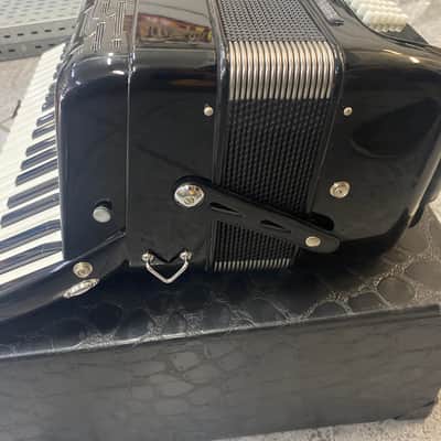 Paolo Soprani Professionale II Piano Accordion (Made in Italy) – Leather Case & Accessories Included image 7