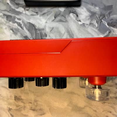 Line 6 POD Express 2024 - Present Red / Black image 2