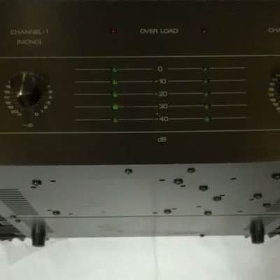 Fostex A-600 Power AMPLIFIER, ENDSTUFE, 2 Kanäle, 600 W Output mono, 8 Ohm schwarz image 3