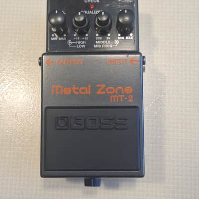 Boss MT-2 Metal Zone (Silver Label) 1991 - Present - Black image 1