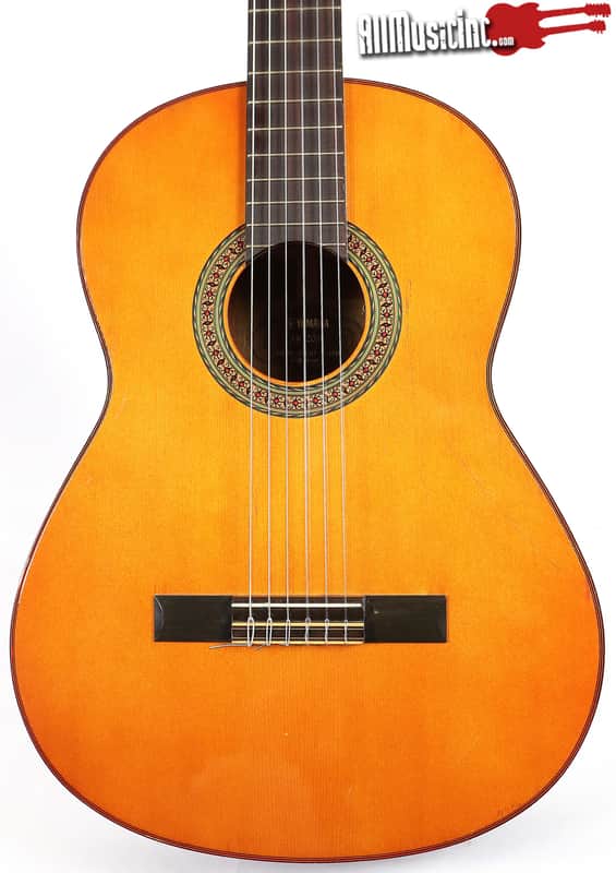 Vintage 1973 Yamaha Japan G-120A Classical Acoustic Nylon String