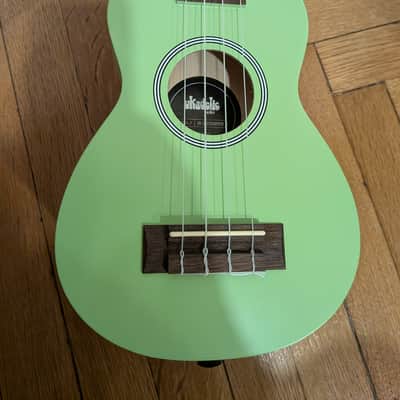 Kala Ukedelic Ukelele pistachio color image 1