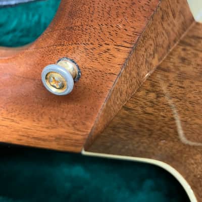 Martin JC-16WE 2003 - Jumbo Cutaway, Walnut Premium Edition w/OEM Hardcase & Electric P/U image 13