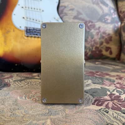 Catalinbread Airstrip Console Pre Gold’N White Limited Edition image 4