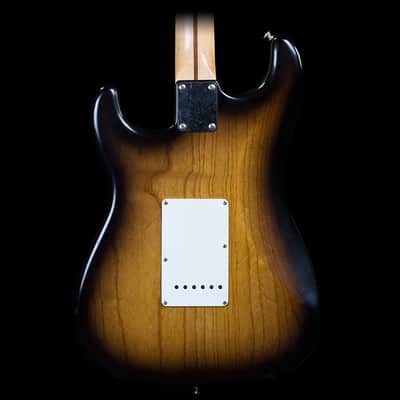 Fender Custom Shop 50th Anniversary '54 Reissue Electric Guitar (2-Tone Sunburst) image 2