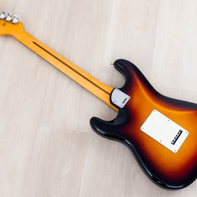 2024 Fender American Ultra Stratocaster Ultraburst, Near-Mint w/ Case, Hangtags image 13
