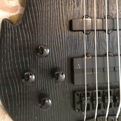 Warwick Vampyre Dark Lord 4 string lefty bass 2007 Nirvana / Black image 9