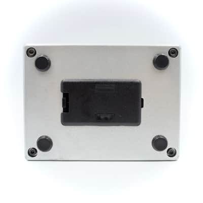 MXR M80 Bass DI + Bass Preamp Distortion Limited Silver With Original Box Guitar Effect Pedal AB18Z992 image 5
