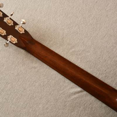 Martin Custom Shop Americana Backbone 00 28 Engelmann Rosewood Floor Model #2767237 image 17