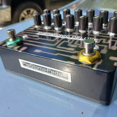 PigStompPedals "Dual DirtyShirley clone" PedalPCB -Thermionic Deluxe- Color shift circuitry finish image 2