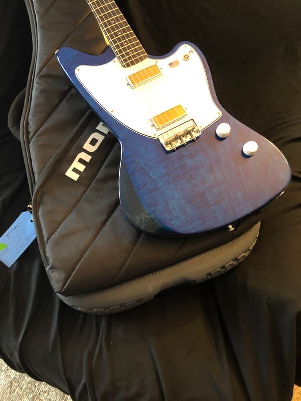 Harmony Silhouette Flamed Maple Top Blue Translucent image 1