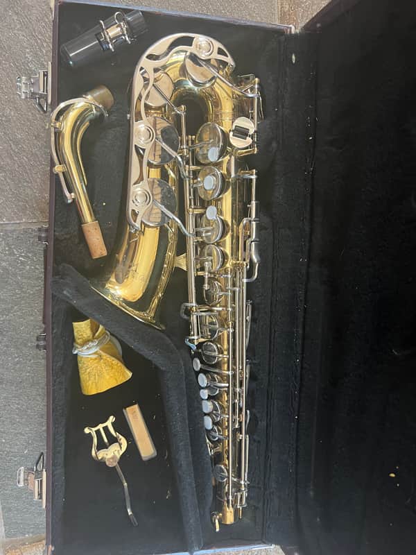 Yamaha YAS-23 Alto Saxophone. Japan image 1
