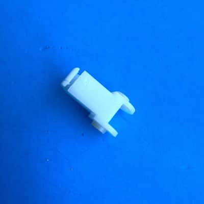 Immagine KURZWEIL PC88 Keyboard Piano Replacement Part: Key Pivot [8 PIECES] - 2