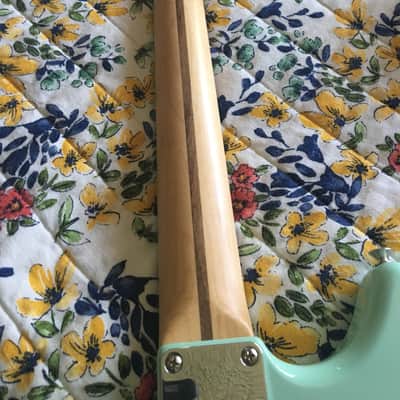 Fender Mustang bass seafoam green image 3
