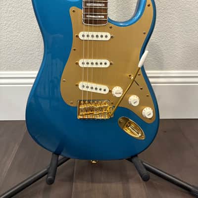 Squier 40th Anniversary Gold Edition Stratocaster | Reverb
