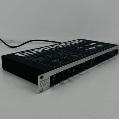 Behringer DE2000 - 2-Channel De-Esser / Feedback Suppressor - Rackmount - No PSU image 3