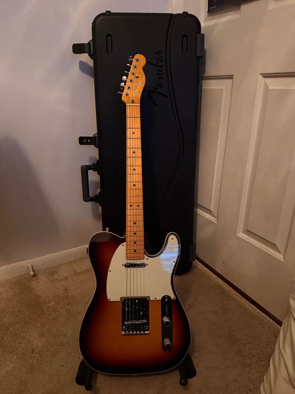 Fender American Ultra Telecaster with Maple Fretboard 2019 - Present - Ultraburst