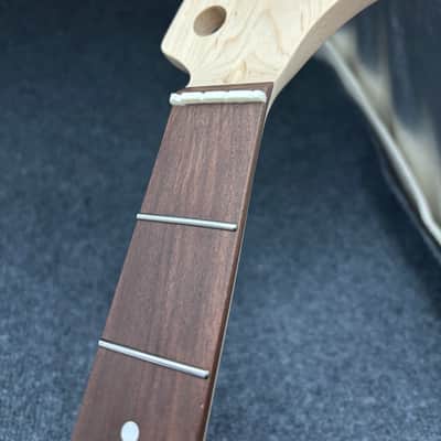 Electric bass guitar neck/T 20250205 (21frets  ) maple/Purple core wood image 6