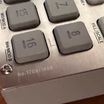 Elektron Syntakt Synthesizer - E25 Remix Edition + Travelbag image 3