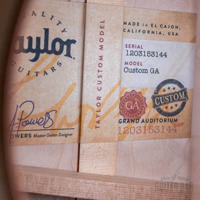 2023 Taylor Custom Grand Auditorium Acoustic Electric Guitar Trans Purple w/ Lutz Spruce + Quilted Maple image 6