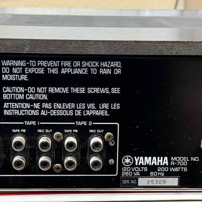 Vintage Yamaha R-700 Natural Sound AM/FM Stereo Receiver For Parts SEE VIDEO image 6