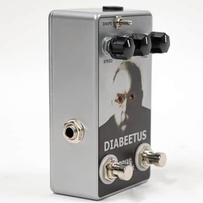NoiseKick FX - Diabeetus Fuzz & Tremolo Guitar Effect Pedal - New image 3