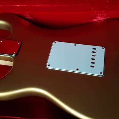 Fender Gold/Gold Stratocaster 1981 - 1983 image 8