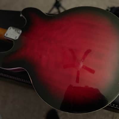 Univox Custom Supreme ES-335 60’s-70’s - Red Sunburst w/Hard Case image 4