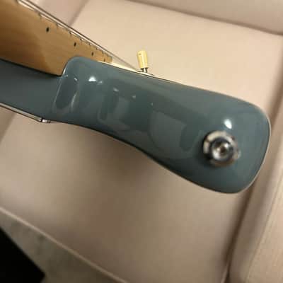 Fender American Professional Jazzmaster with Maple Fretboard 2017 - 2019 - Sonic Grey image 11