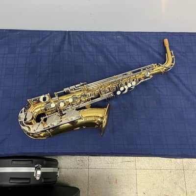 Used Yamaha YAS-200ADII Advantage Alto Sax Saxophone with Original Case and Mouthpiece image 2