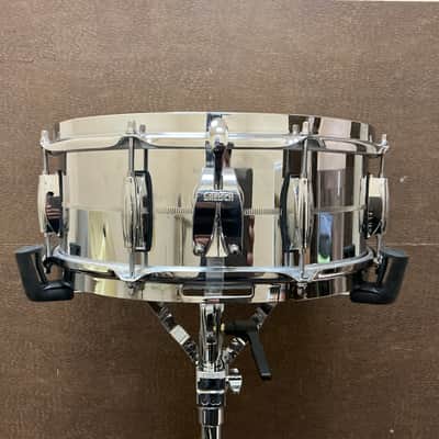 Gretsch GB4165S Brooklyn Chrome Over Steel 5.5x14" 8-Lug Snare Drum 2015 - Present - Chrome-Plated image 2
