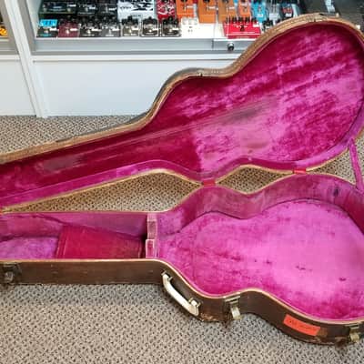 vintage Lifton Guitar Case, fits Gibson ES5 image 3