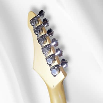 Aria RS Inazuma 1985 - Pearl White image 12