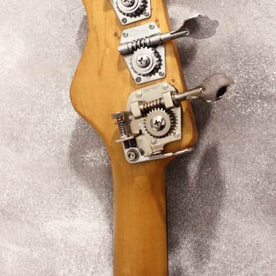 G&L L-2000 Sunburst 1992 image 11