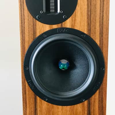 Pair of ProAc D20R speakers in premium Rosewood finish image 5