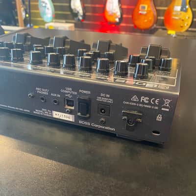 Boss ME-80 Multi-Effect Unit 2014 - Present - Carbon image 2