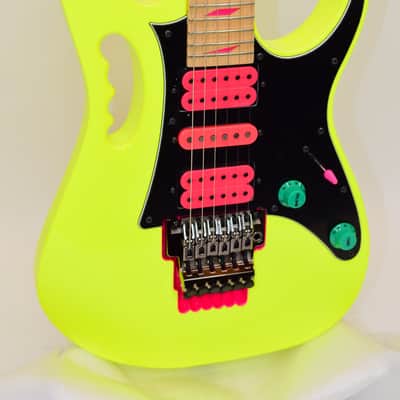2017 Ibanez 30th Anniversary JEM777 Steve Vai Jem Electric Guitar, Desert Yellow w/ Case image 4