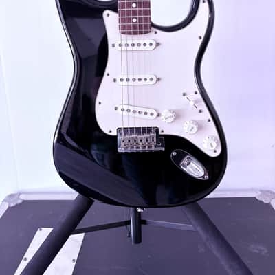 Time Capsule! Amazing 2008 Fender Standard Stratocaster with Rosewood Fretboard! image 2