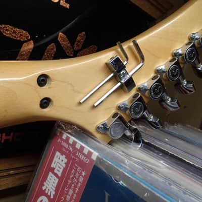Rare Kramer Pacer Imperial USA 1984 Banana Headstock- Artic White image 4