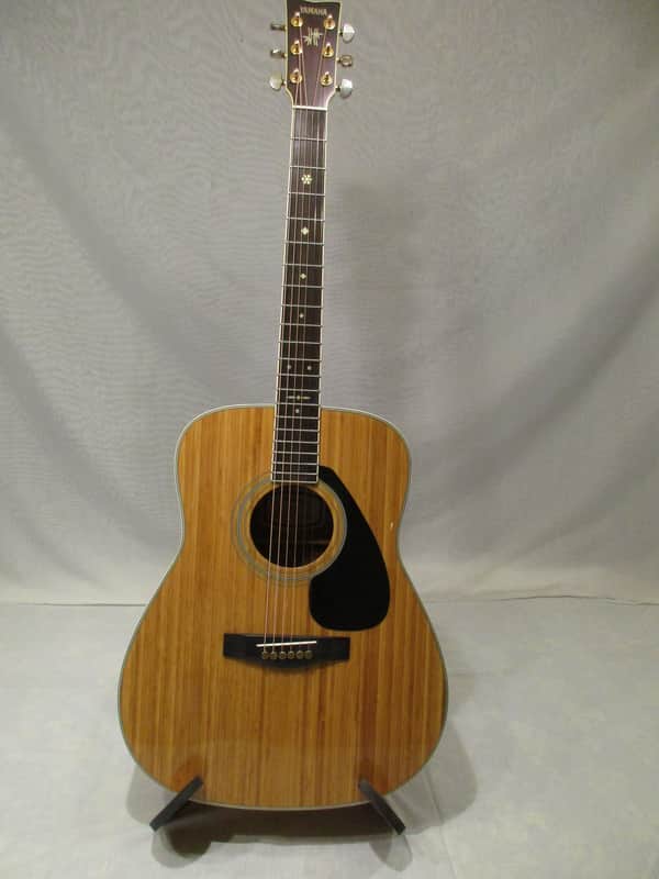 Yamaha FG-B1 1999 - Gloss image 1