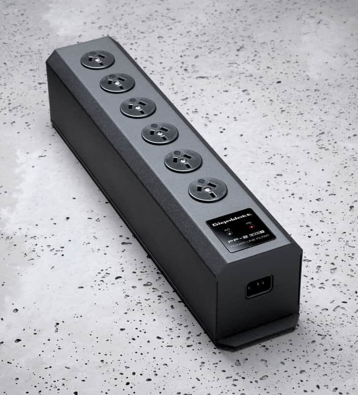 GIGAWATT PF-2 EVO+ - Filtering Power Strip - NEW! image 1