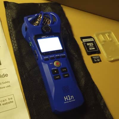 Zoom H1n Handy Recorder + Micro SD + Batteries, Like New image 2