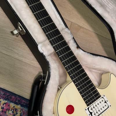 Gibson Buckethead Signature Les Paul 2009 - 2011 - Alpine White image 3