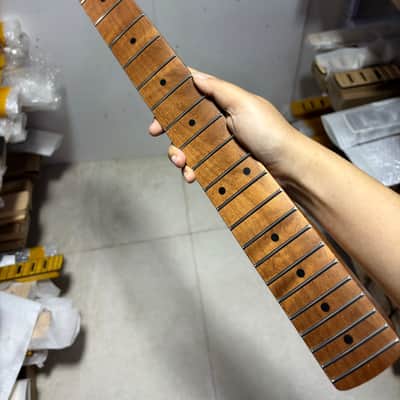 Reverse big head 22 Fret 25.5" Roasted Flame Maple guitar neck parts Locking nut image 5