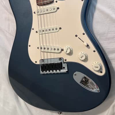 Fender USA standard stratocaster 1991 - Blue image 2