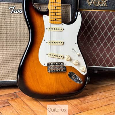 2016 Fender Eric Johnson Stratocaster 2 Tone SB image 3