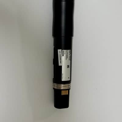 Shure Axient AD2 Digital Wireless Microphone with Beta58 Capsule in Original Box - Black image 22
