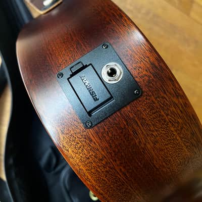Martin D JR-10E Streetmaster Left-Handed 2021 - 2024 - Mahogany Burst image 8